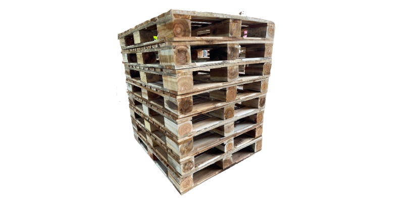 Mixed wood & Pine wood pallets